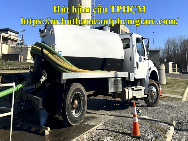 Công ty môi trường Quang Anh chuyên hút hầm cầu TPHCM giá rẻ